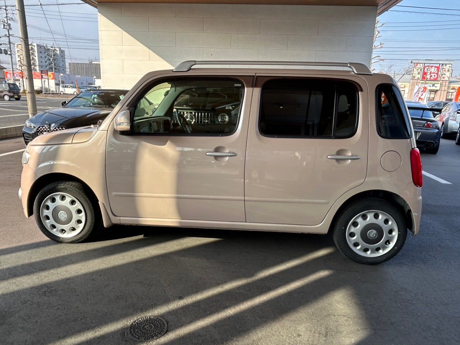 ダイハツ　ミラココア　プラスX